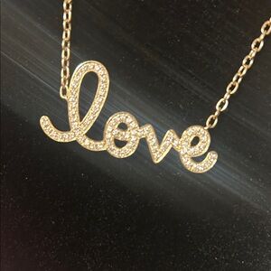 Sydney Evan, Extra Lg Gold 'Love' Pendant Necklace